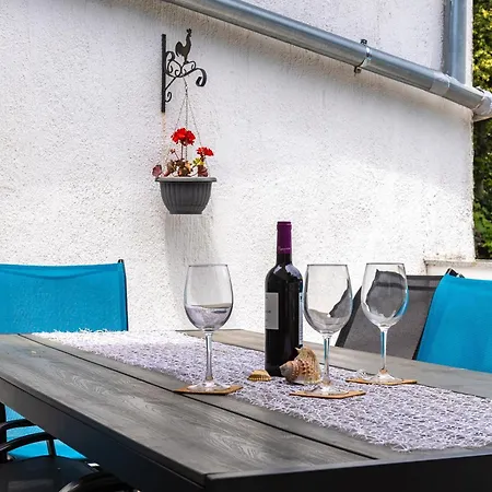 Villa Meja Private Pool- Happy